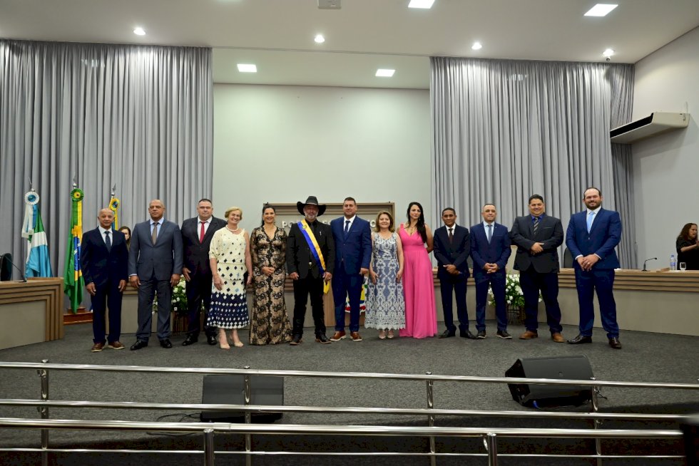 Prefeito e Vice-Prefeita de Ivinhema foram empossados para administrar a cidade por mais quatro anos