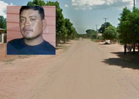 Homen é morto a golpes de machado e faca
