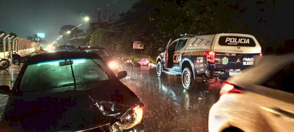 Motociclista grávida morre em colisão