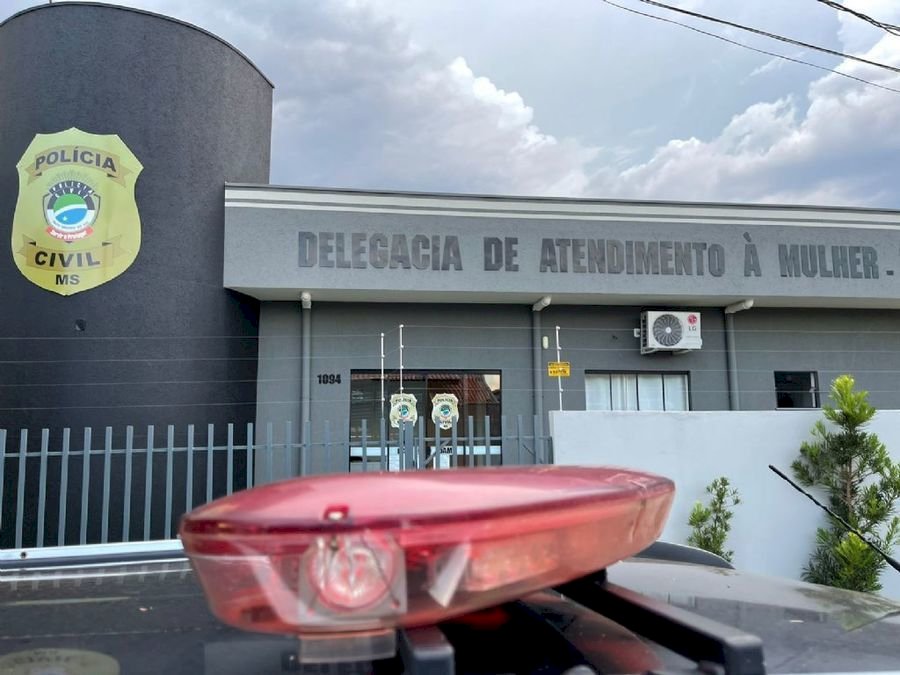Homem ameaça e tenta atropelar esposa em Nova Andradina