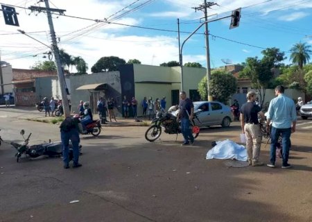 Militar do Exército morre ao furar sinal vermelho de avenida e bater em carro