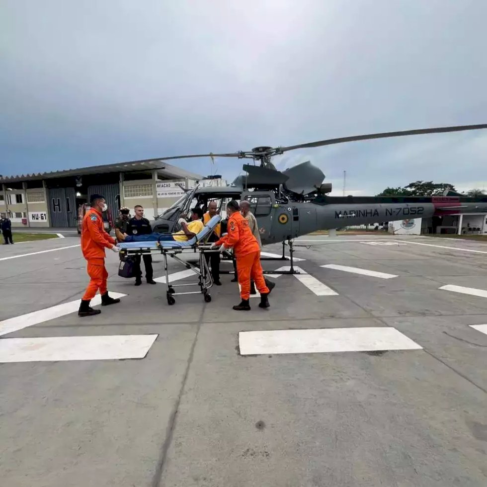 Idoso é resgatado de helicóptero após picada de serpente no Pantanal