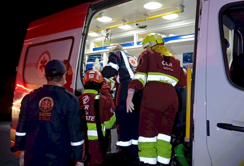 Acidente envolvendo três veículos deixa criança de 9 anos morta