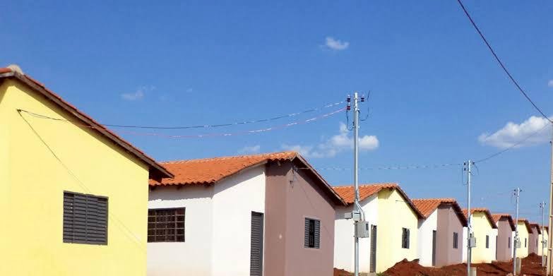 Secretária de habitação de Ivinhema abre novas inscrições e atualizará cadastro habitacionais