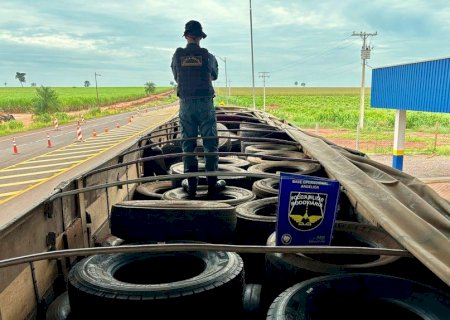 PMR de Angélica apreende carga de pneus avaliada em R$ 68 mil