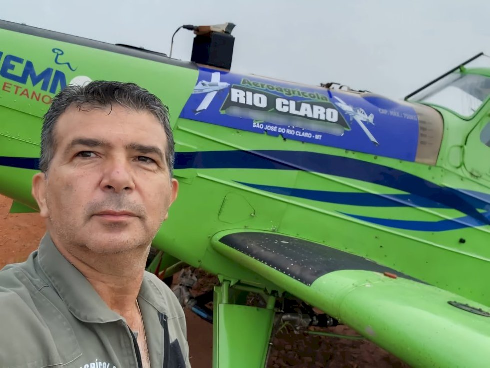Empresário morre após queda de avião agrícola em fazenda