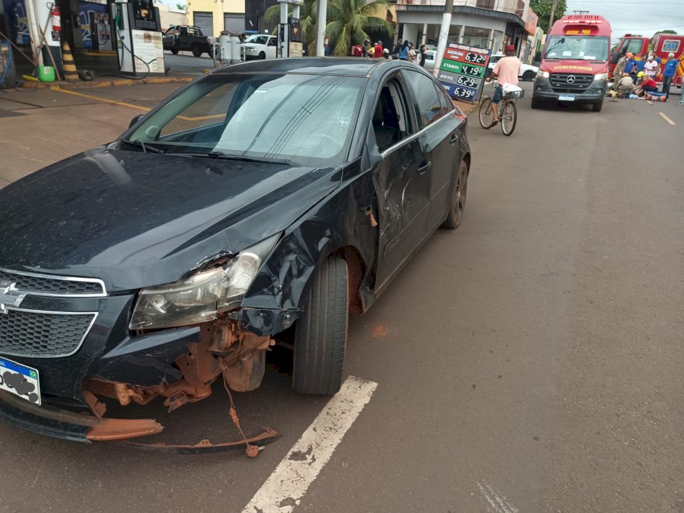 Ivinhema - Acidente entre carro e moto deixa motociclista em estado grave