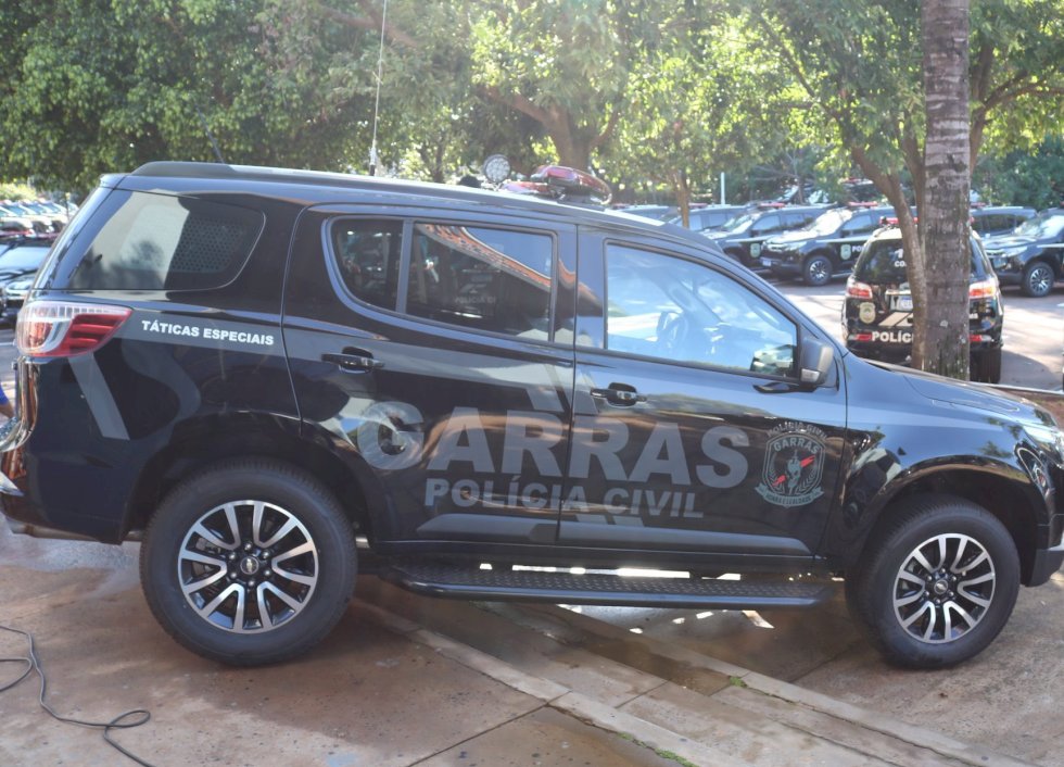 Polícia Civil prende três em flagrante por tráfico de drogas e associação para o tráfico de drogas