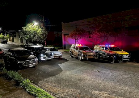 Polícia Militar do 8° Batalhão prende quatro pessoas e recupera duas caminhonetes produtos de roubo/furto