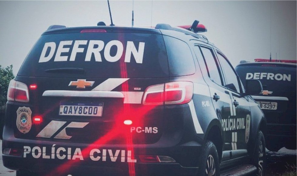 Foragida condenada a mais de 42 anos é presa pela Polícia Civil