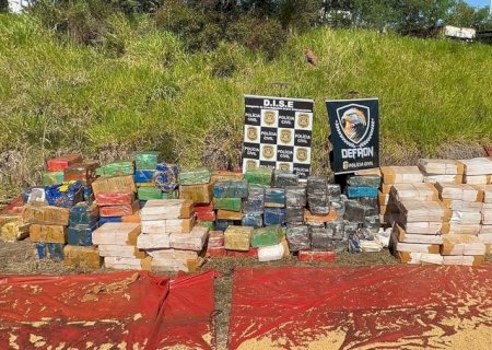 Ação conjunta da DEFRON e DISE apreende mais de 7 toneladas de maconha na região da divisa de Anaurilândia (MS) com Rosana (SP