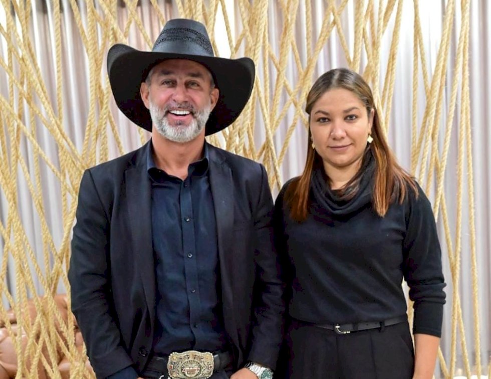 Prefeito Juliano Ferro nomeia nova Secretária de Assistência Social