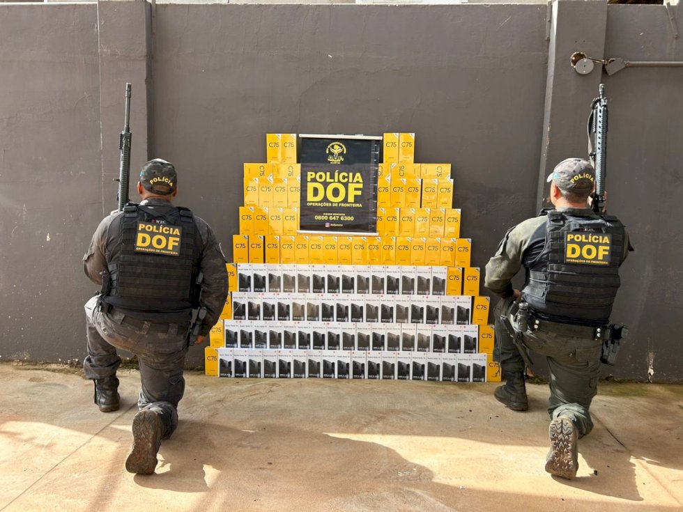 DOF apreende 130 celulares que seguiam para o Paraná