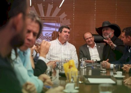Prefeito de Ivinhema cumpre agenda na capital Campo Grande
