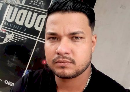 Motociclista descarregou arma ao levar soco de filho de policial