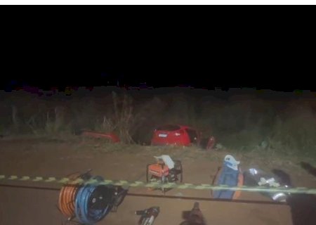Mulher morre e quatro ficam feridos em colisão entre carro e ônibus na BR-163