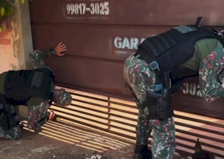 Nova Andradina - Homem é preso em flagrante por maus-tratos a animal