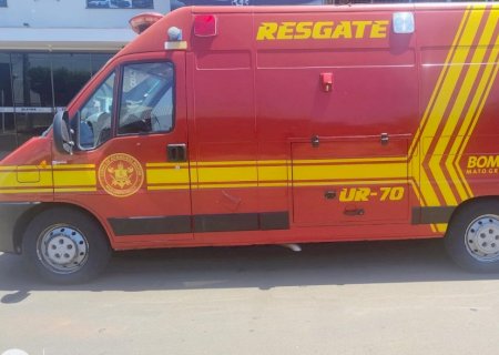 Ivinhema - Acidente envolvendo carro e moto deixa uma vítima com lesões na face