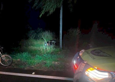 Capotamento na MS-145 entre o distrito Ipezal e Deodápolis deixa uma vítima ferida