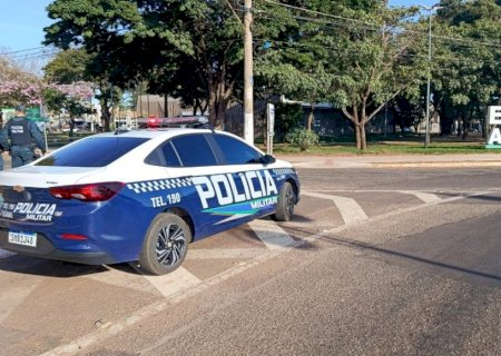 Polícia Militar prende mulher por ameaça, injuria e perturbação do socessego em Nova Andradina