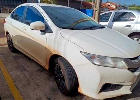 Mulher compra carro pelo Facebook e acaba detida em rodovia de Dourados