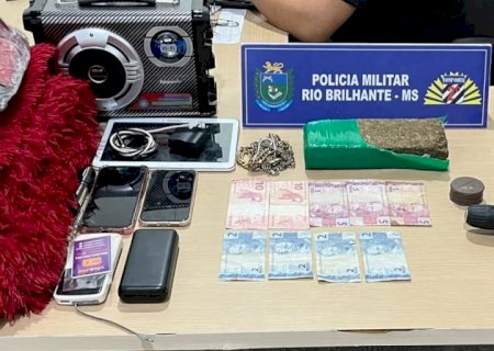 Rio Brilhante - Polícia Militar prende casal reincidente com maconha