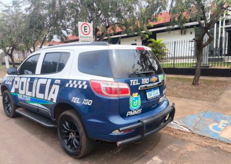 Ivinhema - Homem é preso por ameaça com arma branca