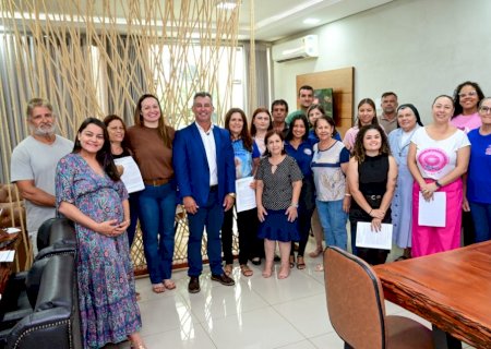 A Prefeitura Municipal de Ivinhema assinou convênios com entidades do município que ultrapassa três milhões