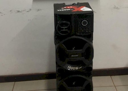 Ivinhema - Polícia Militar atendeu a uma ocorrência de perturbação de sossego e apreendeu uma caixa de som