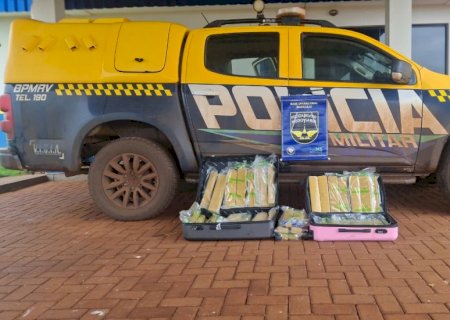 PMR prende mulher com mais de trinta quilos de maconha em ônibus na MS -162