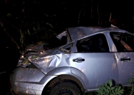 Capotamento termina em morte próximo ao Rio Dourados