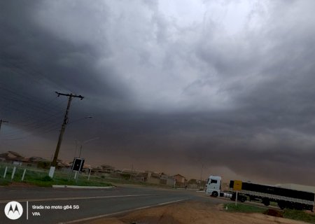 Primeira frente fria do outono chega a MS com risco de ciclone e tempestades, mínima de 12ºC