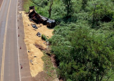 Policial aposentado e esposa morrem em acidente na BR-163 em MS