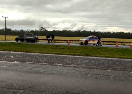 Morador de Dourados morre em acidente entre motocicleta e carreta na BR-163